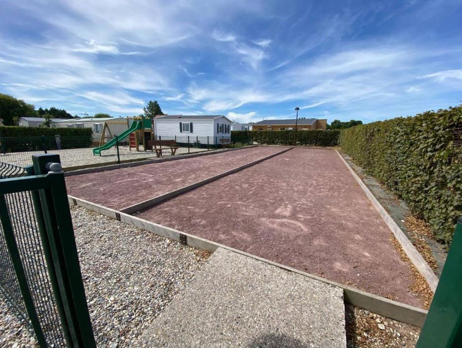 Отель Bienvenue Chez Anais ! Biville-sur-Mer Экстерьер фото